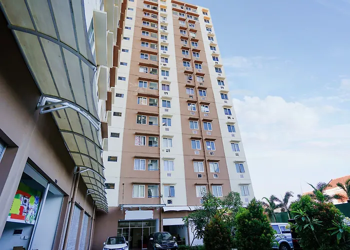 Oyo 91964 Menara Rungkut Surabaya Hotel Gununganjar